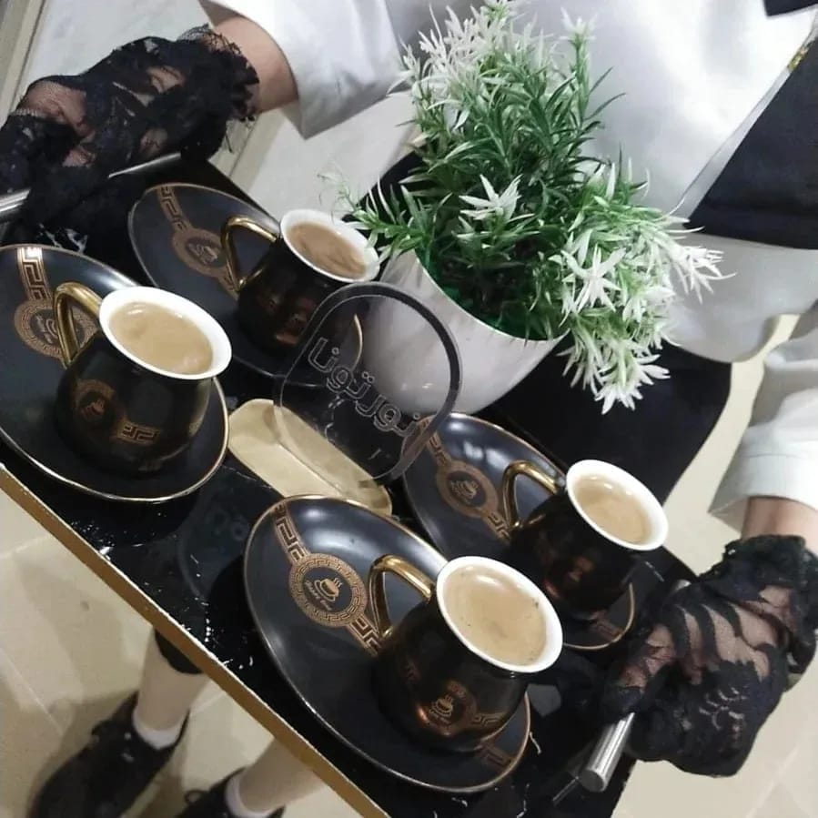 خدمة شاي و قهوة